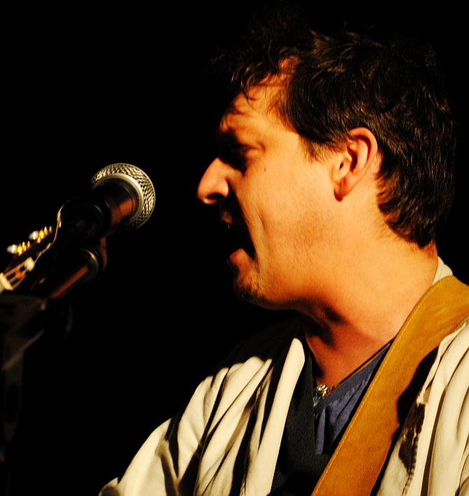 Gymmick Und El Mago Masin